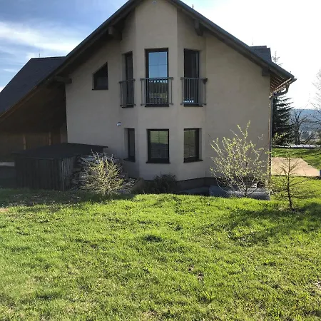Daire Rodinny Apartman Boží Dar